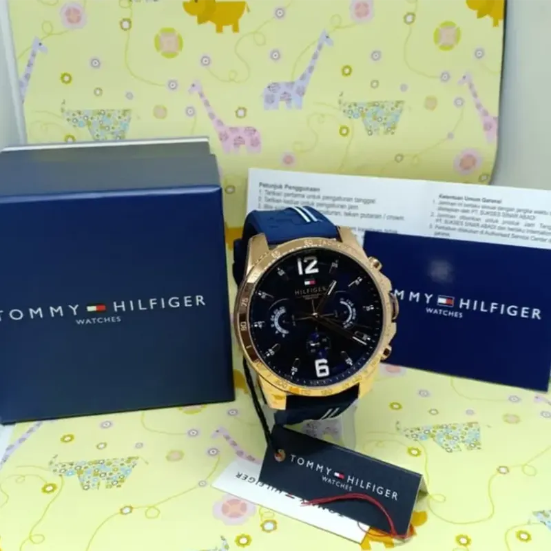 Tommy Hilfiger Decker Blue Dial Fashion Men's Watch Watch- 1791474